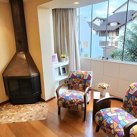 Maravilhoso Apartamento No Centro De Gramado Exteriér fotografie